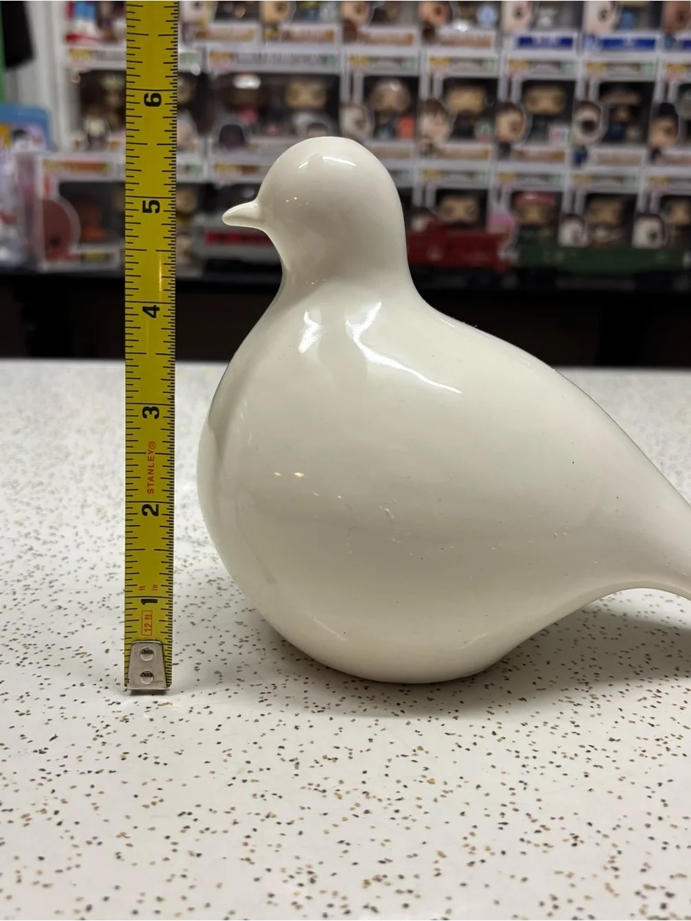 N/A white ceramic